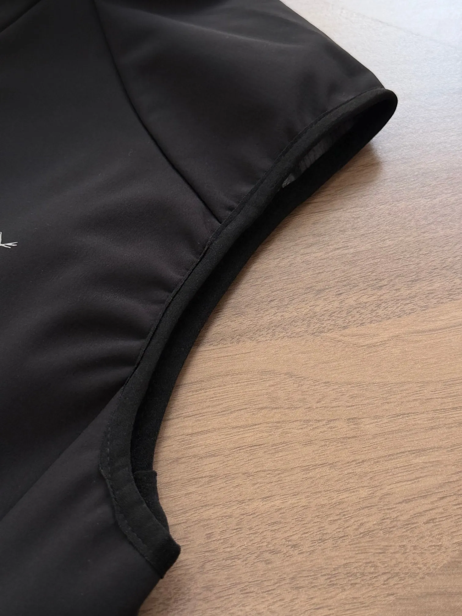 9972# ARC'TERYX NORVAN INSULATED VEST ！ GM ! Same Style 。 ， ， ！ ， ！ ， ！ ！ ！ ， ， ， Quality！ ， ！ New Arrival ， ， ， ， ， ， ！ ， ， ！ ！ ！ Series！ ， ， ！ ， Wear-Resistant Breathable， ， ， 。 ！ Versatile！Premium ！ ～ ：Black White Royal Blue Size：L-4xl